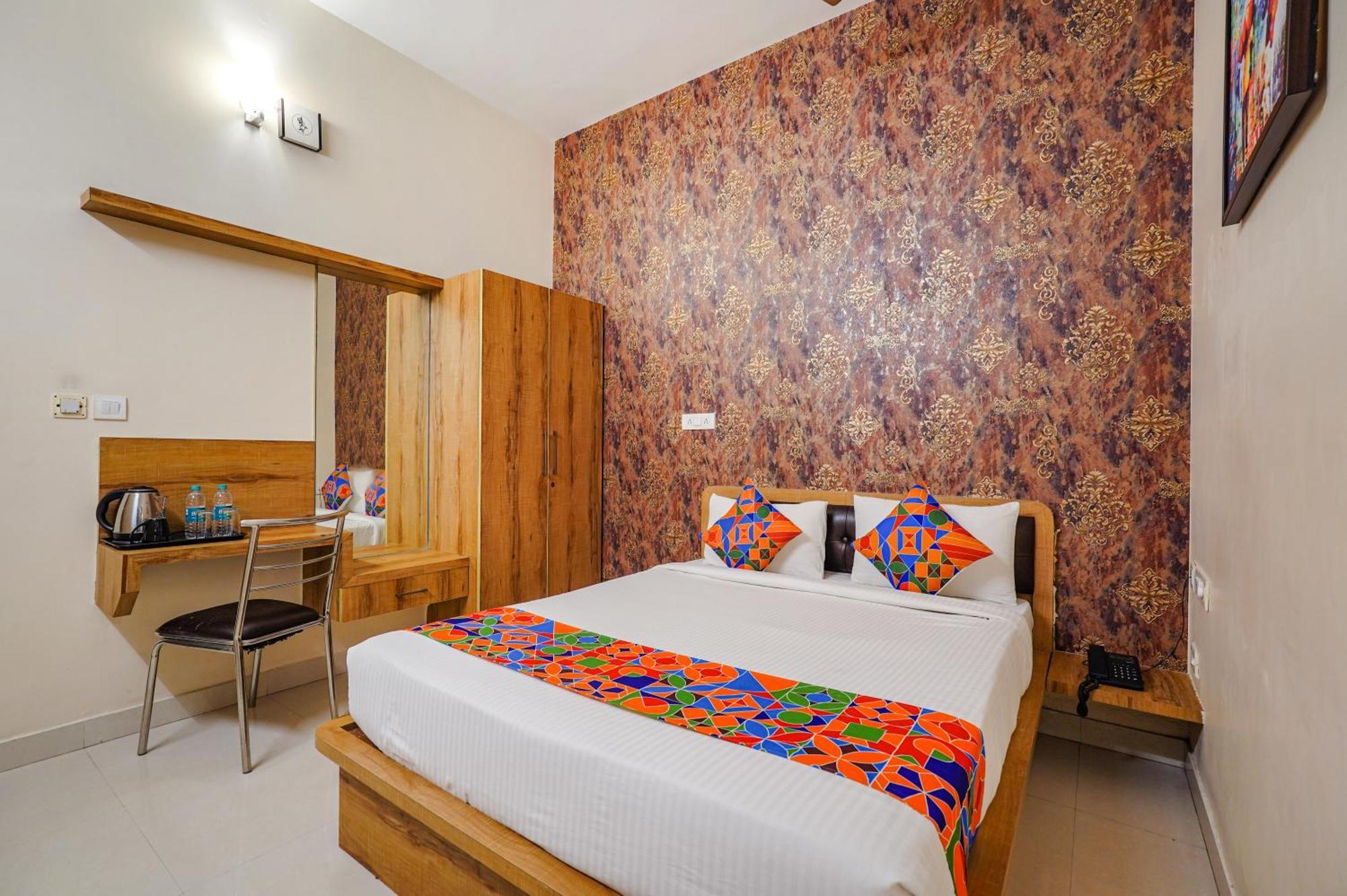 Hotel Fabhotel Grand Vista - Nr Bhartiya Mall - Mall Of Bangalore